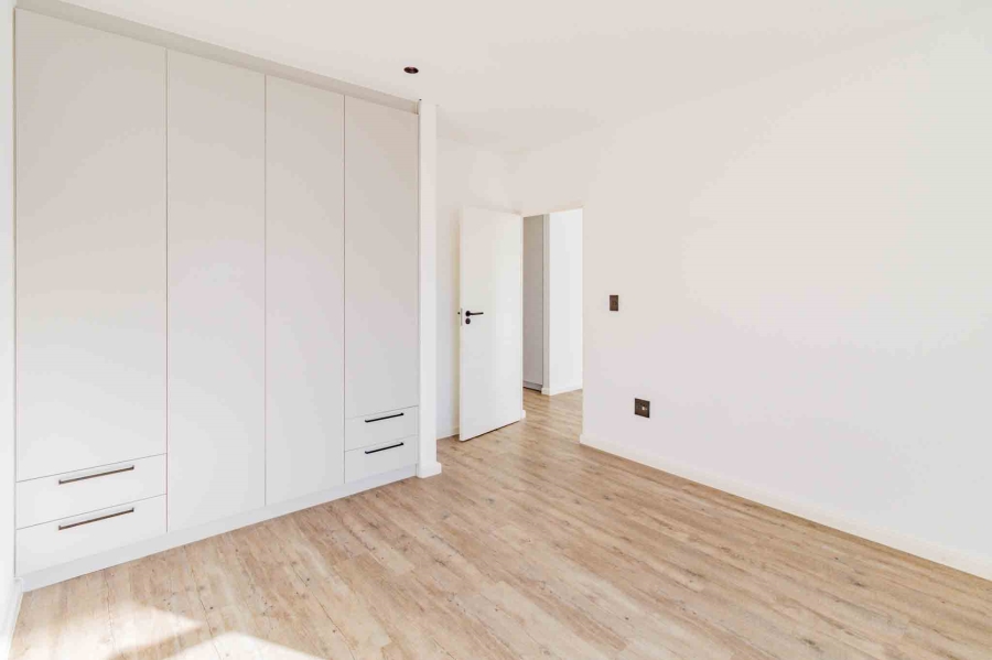 4 Bedroom Property for Sale in Sandown Western Cape